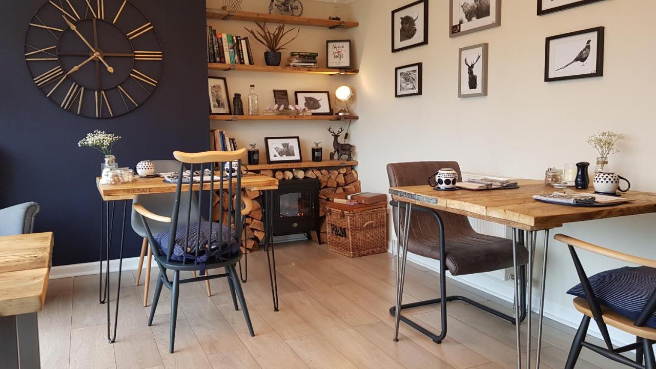 Airanloch Bed&Breakfast, Loch Ness, Adult Only Lochend Exteriör bild